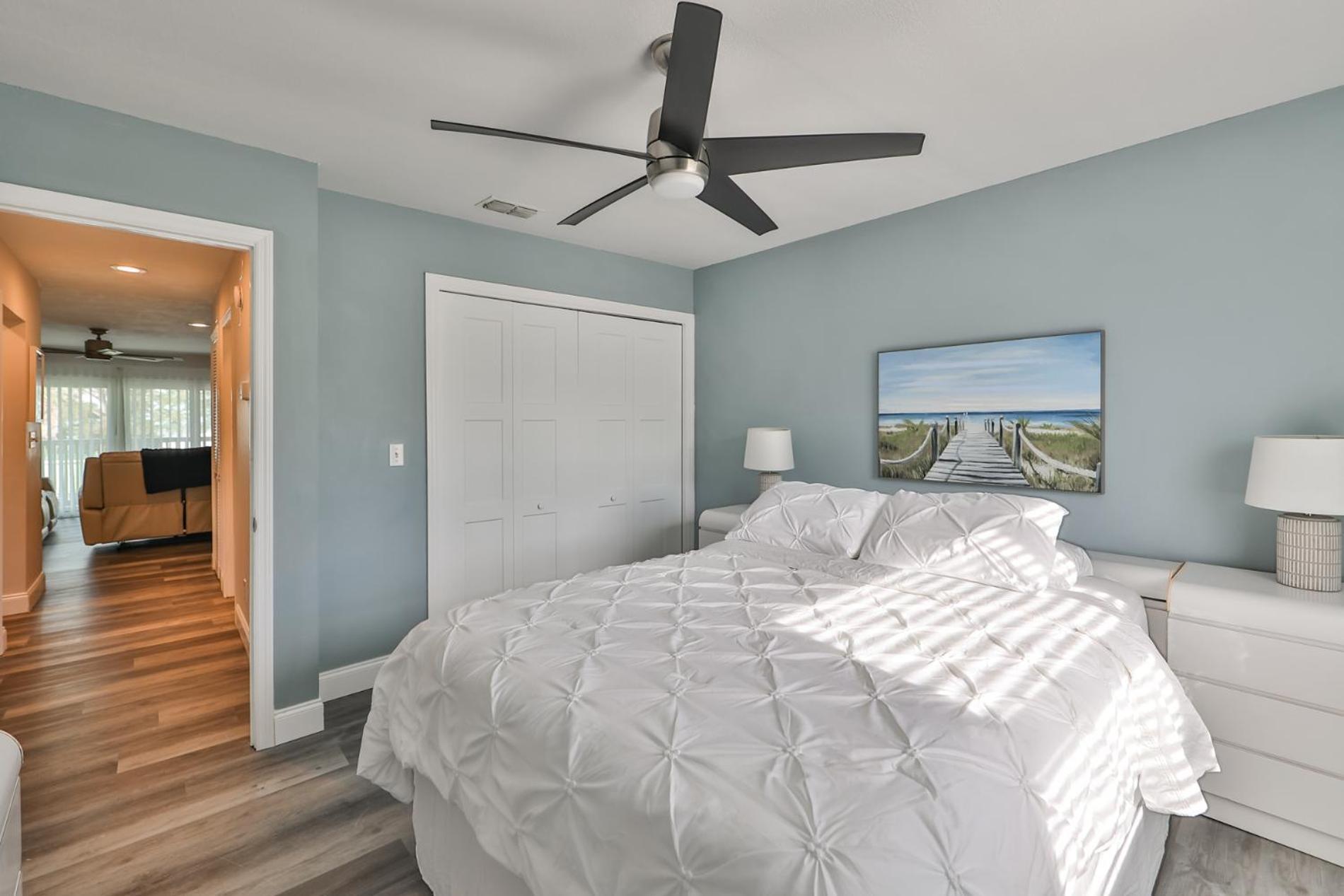 100 Steps To Beautiful Indian Rocks Beach, Oceanside, 2 Bedroom Updated Condo クリアウォーター・ビーチ エクステリア 写真